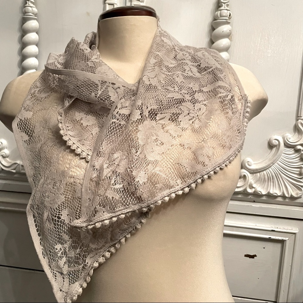 Lace Scarf